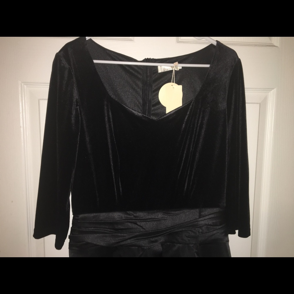 NWT Black swing style dress XL